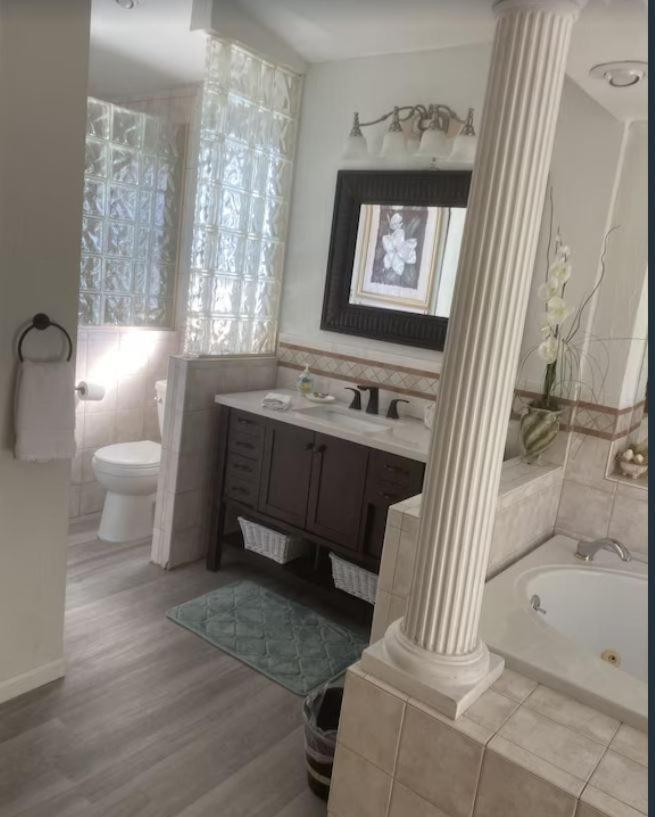 Pool/Waterfront Home 5 Min Walk To Siesta Key Village And Beach מראה חיצוני תמונה